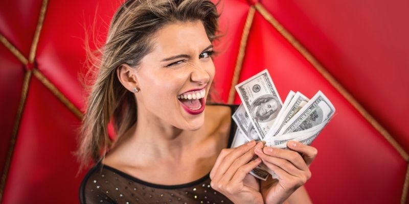 Lì xì hai lần mỗi ngày 8XX cho thành viên siêu hấp dẫn